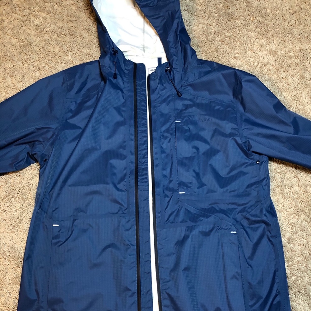 Vineyard vine waterproof jacket